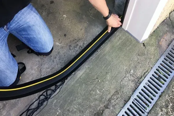 garage-door-weatherstripping-services-edmonton garage door weatherstripping services edmonton